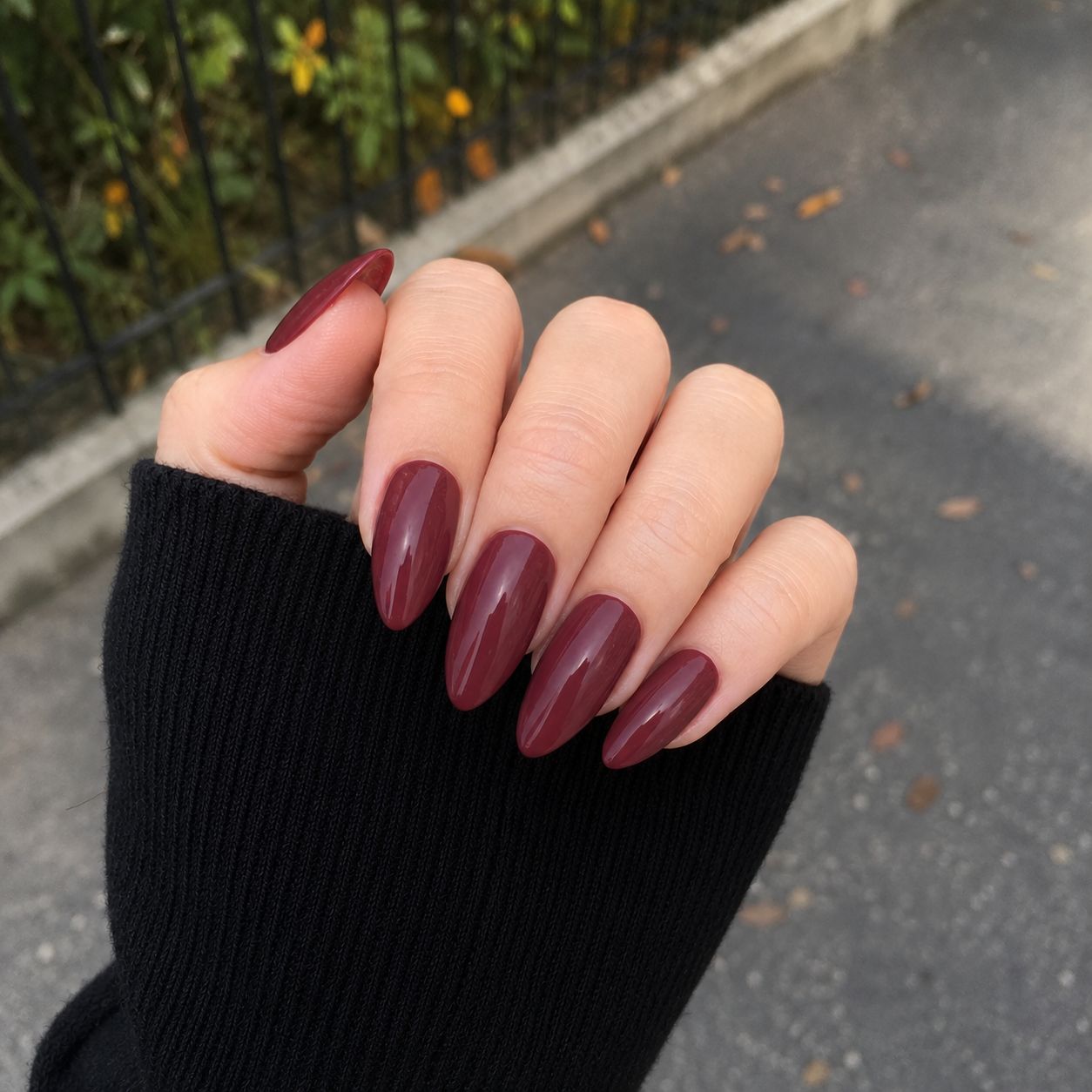 Hybrid Gellack 8023 Wine Plum 10,5g – Bild 3